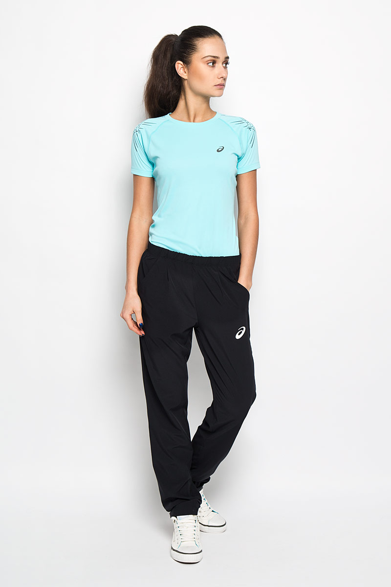 Брюки для тенниса женские Club Pant. 130261130261-0001 Брюки для тенниса женские Club Pant. 130261130261-0001Женские брюки для тенниса Asics Club Pant подарят вам особенный комфорт до и после матча. Модель изготовлена из полиэстера с добавлением эластана. Брюки стильного дизайна не сковывают свободу движений. Широкий эластичный пояс отвечает за идеальную посадку. Брюки снабжены втачными карманами с косыми срезами. Модель идеальна для занятий теннисом.