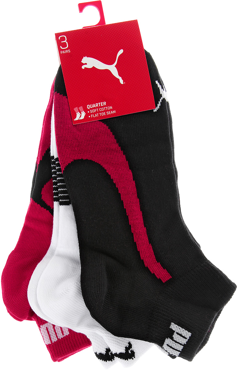Комплект носков88641304 Комплект носков88641304Укороченные носки Puma Lifestyle Quarters 3P, изготовленные из высококачественного трикотажа, подходят как для занятий спортом, так и для повседневного ношения. Удобная резинка не сдавливает и комфортно облегает ногу. Воздухопроницаемость и вентиляция за счет тонких сетчатых зон. Плоский шов в зоне большого пальца для предотвращения давления и натирания. Вывод влаги для сухости и комфорта стопы. Легкость. Оформлены носки оригинальным рисунком. Идеальное сочетание практичности, легкости и комфорта. В комплект входят три пары носков.
