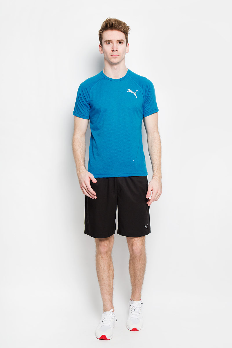 Футболка мужская Dri-Release SS Tee. 5138651386302 Футболка мужская Dri-Release SS Tee. 5138651386302Стильная мужская футболка Puma Dri-Release SS Tee высокофункционального материала dryCELL, который отводит влагу, поддерживает тело сухим и гарантирует комфорт во время активных тренировок и занятий спортом. Применяемая ткань Dri-Release Cotton – это особый вид хлопка, который отлично впитывает влагу и высыхает в 4 раза быстрее обычного хлопка, а также имеет особую пропитку FreshGuard, гарантирующую только приятные запахи и сохранение формы изделием. Сетчатая структура материала изделия препятствует перегреву. Элегантный фасон рукавов-реглан гарантирует полную свободу движений. Плоские швы помогают избежать натирания кожи. Удлиненный задний подол не задирается и надежно прикрывает поясницу даже во время активного выполнения различных упражнений. Футболка декорирована термоаппликацией в виде логотипа dryCELL, а также светоотражающей термоаппликацией в виде логотипа Puma. Такая футболка подарит вам комфорт в течение всего дня и послужит замечательным дополнением к вашему...