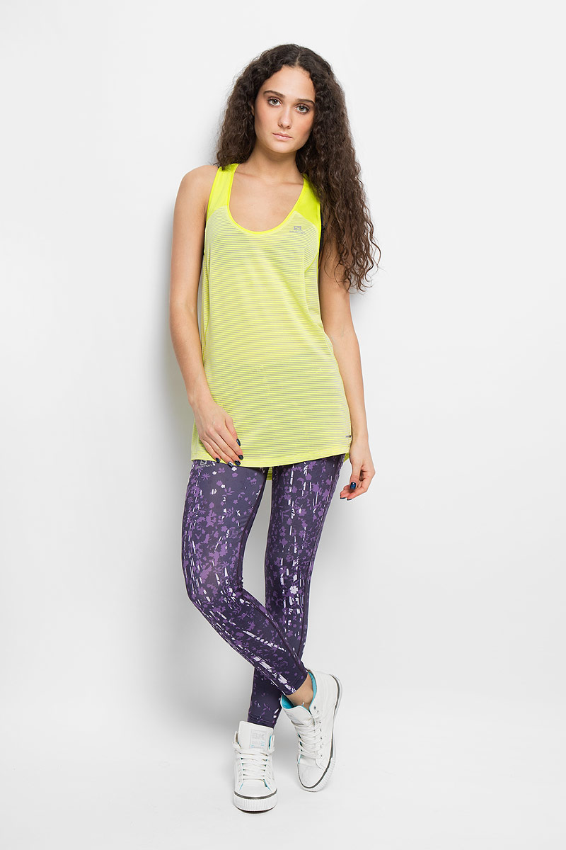 МайкаL37958000 МайкаL37958000Стильная женская майка Salomon Elevate Tank Tunic создана из ткани по технологии Quick Dry. Quick Dry - легкий и быстросохнущий материал, обладающий водоотталкивающими свойствами. Майка свободного покроя с заниженной линией спинки спереди дополнена светоотражающей термоаппликацией в виде логотипа Salomon. Такая модель подарит вам комфорт во время занятий спортом и активного отдыха.