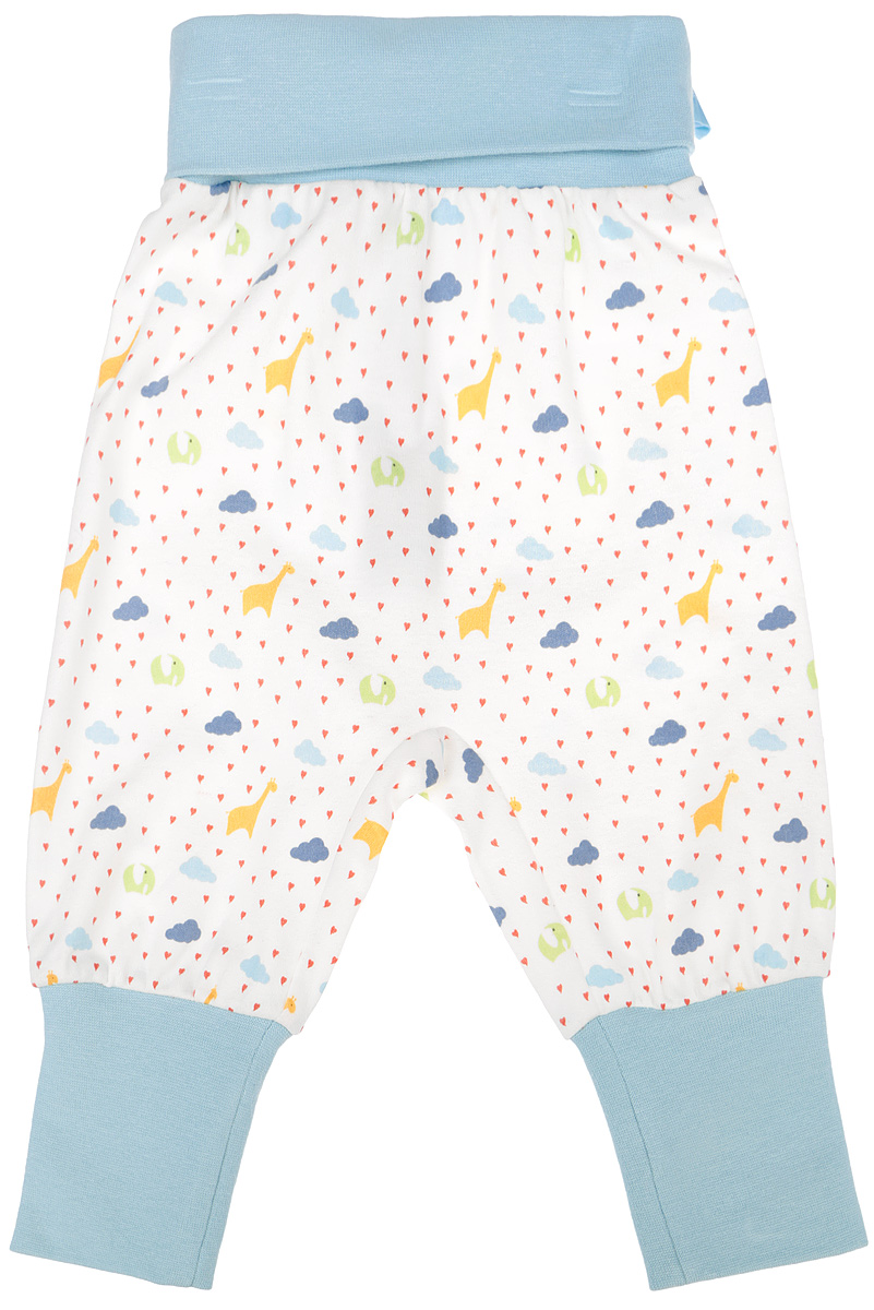 Штанишкиbd12001 Штанишкиbd12001Штанишки на широком поясе Babydays It Rains Love послужат идеальным дополнением к гардеробу вашего ребенка. Они изготовлены из натурального хлопка, необычайно мягкие и приятные на ощупь, не сковывают движения и хорошо пропускают воздух, не раздражают нежную и чувствительную кожу младенца. Модель с регулируемой длиной имеет свободный крой. Мягкие эластичные манжеты и пояс обеспечивают безупречную посадку. Изделие оформлено оригинальным принтом. Штанишки идеально подходят для ношения с подгузником и без него. В них вашему крохе будет удобно и комфортно.