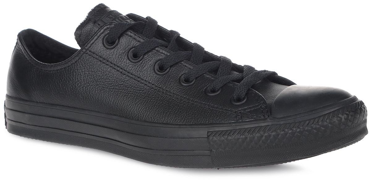 Кеды Chuck Taylor AS Leather. 136823SS16/135253SS16135253SS16 Кеды Chuck Taylor AS Leather. 136823SS16/135253SS16135253SS16Модные кеды Chuck Taylor AS Leather от Converse займут достойное место среди вашей коллекции обуви. Модель выполнена из натуральной кожи с зернистой фактурой и оформлена на язычке фирменной кожаной нашивкой, на подошве - прорезиненной накладкой, сбоку - люверсами. Мыс изделия дополнен классической для кед прорезиненной вставкой. Классическая шнуровка обеспечивает надежную фиксацию обуви на ноге. Стелька из материала EVA с текстильной поверхностью комфортна при движении. Гибкая резиновая подошва с рифлением гарантирует идеальное сцепление с любыми поверхностями. В таких кедах вашим ногам будет комфортно и уютно.