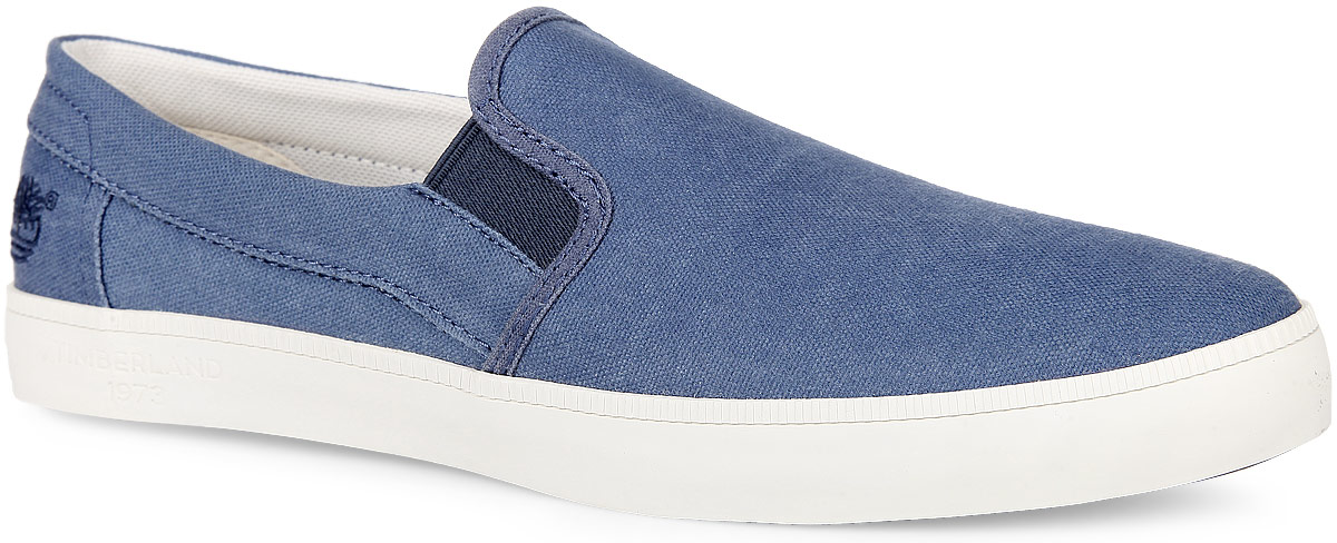 СлипоныTBLA14VGM СлипоныTBLA14VGMМодные мужские слипоны Canvas Plain Toe Slip-On от Timberland заинтересуют вас своим дизайном с первого взгляда! Модель, изготовленная из 100% хлопка, оформлена вышивкой в виде логотипа бренда. Эластичные вставки по бокам обеспечивают идеальную посадку модели на ноге. Стелька из материала EVA с текстильной поверхностью обеспечивает максимальный комфорт при движении. Рифление на подошве гарантирует идеальное сцепление с поверхностью. Стильные слипоны займут достойное место в вашем гардеробе.