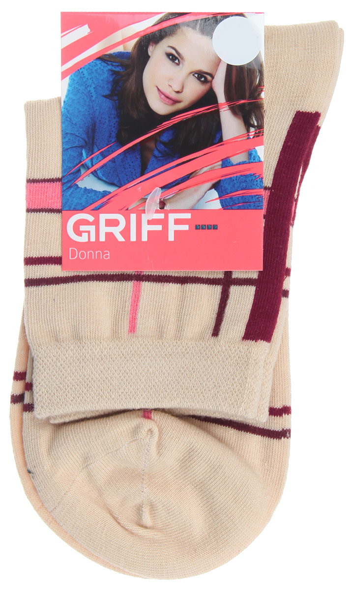 НоскиD58 НоскиD58Женские носки Griff Линии изготовлены из высококачественного сырья. Носки очень мягкие на ощупь, а широкая резинка плотно облегает ногу, не сдавливая ее, благодаря чему вам будет комфортно и удобно. Усиленная пятка и мысок обеспечивают надежность и долговечность. Носки оформлены оригинальным принтом.