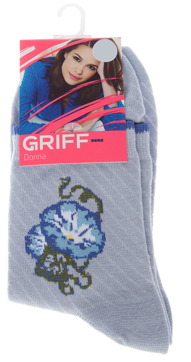 НоскиD252 НоскиD252Женские носки Griff Цветок изготовлены из высококачественного сырья. Носки очень мягкие на ощупь, а широкая резинка плотно облегает ногу, не сдавливая ее, благодаря чему вам будет комфортно и удобно. Усиленная пятка и мысок обеспечивают надежность и долговечность. Носки на паголенке оформлены рисунком в виде розы.