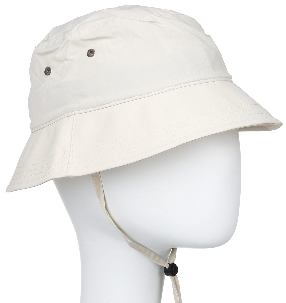 Панама1903391-5017 Панама1903391-5017Панама Jack Wolfskin Supplex Sun Hat станет отличным дополнением к вашему гардеробу. Изготовлена из высококачественного материала она хорошо пропускает воздух. Внутри модель дополнена сетчатой вставкой. Панама с высоким солнцезащитным фактором дополнена текстильным шнурком с пластиковым фиксатором, что обеспечивает лучшую фиксацию на голове. На модели предусмотрены вентиляционные отверстия. Оформлено изделие вышивкой в виде логотипа бренда. Такая панама отлично защитит вашу голову от солнца.