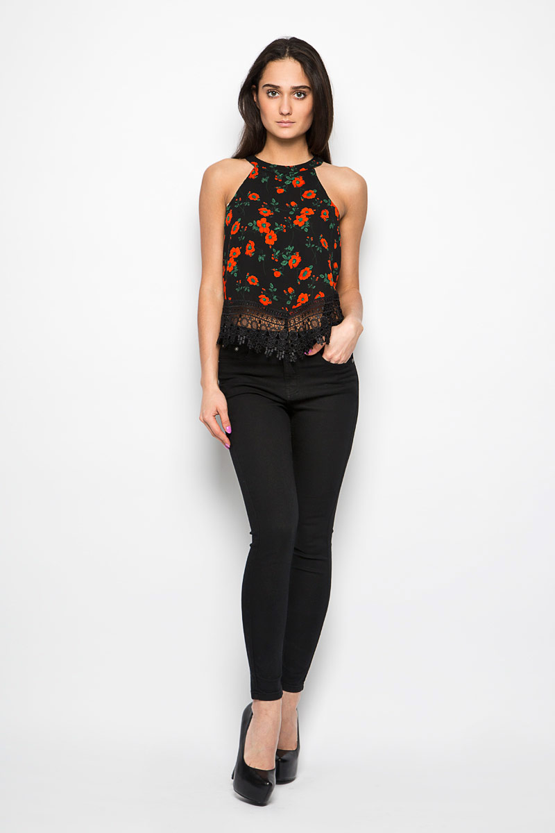 ТопKA3522_BLK SPANISH FLORAL ТопKA3522_BLK SPANISH FLORALЖенский топ Glamorous, выполненный из полиэстера, станет прекрасным дополнением к вашему гардеробу. Модель без рукавов с круглым вырезом горловины, сзади застегивается на пуговицы. Сзади топ дополнен небольшим разрезом на горловине. По всей поверхности топ декорирован цветочным принтом. Низ изделия обработан кружевом. Современный дизайн и расцветка делают этот топ стильным и ярким предметом женской одежды. Он отлично дополнит ваш образ и позволит выделится из толпы.
