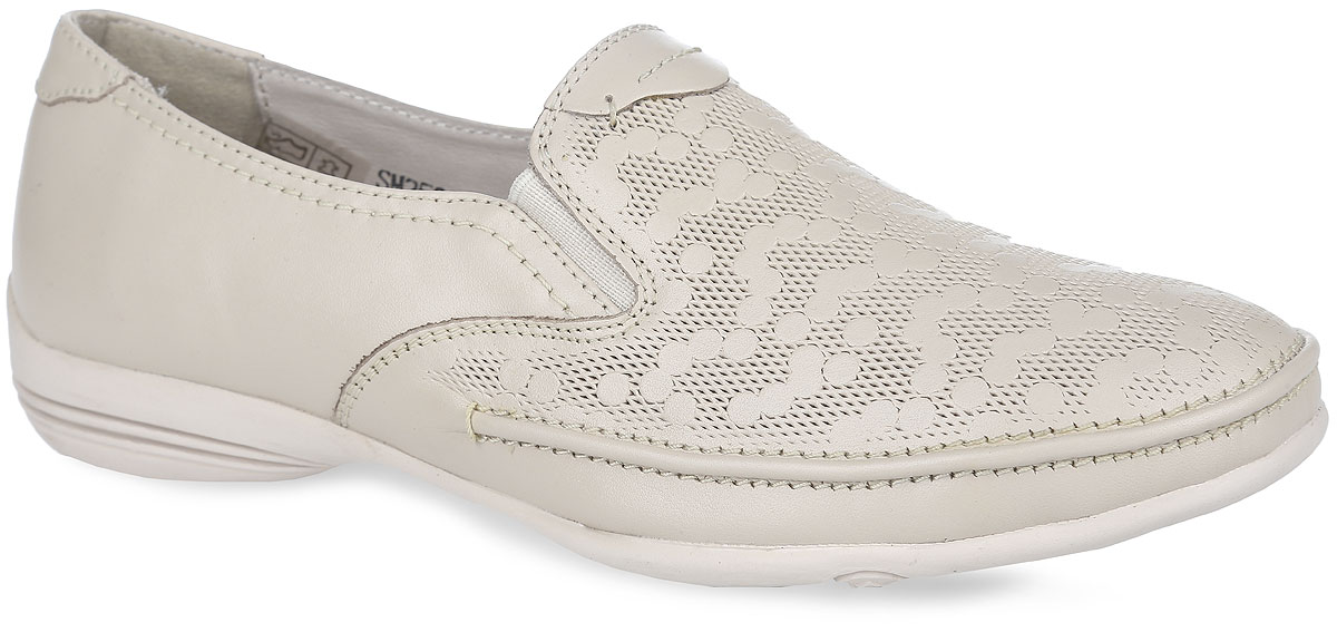 Туфли женские. SM2526_02_2SM2526_02_22_BEIGE Туфли женские. SM2526_02_2SM2526_02_22_BEIGEСтильные и невероятно удобные туфли от Spur - отличный вариант на каждый день. Модель выполнена из натуральной кожи и оформлена в передней части оригинальным тиснением. Подъем дополнен эластичными вставками из текстиля, обеспечивающими лучшую посадку обуви на ноге. Подкладка и стелька, выполненные из натуральной кожи, обеспечат уют и предотвратят натирание. Невысокий каблук и подошва оснащены рифлением для лучшего сцепления с поверхностями. Такие туфли займут достойное место среди коллекции вашей обуви.