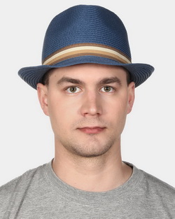 Шляпа1961503 Шляпа1961503Классическая шляпа Canoe Habit непременно украсит любой наряд. Шляпа из искусственной соломы оформлена трикотажным ремешком с логотипом фирмы вокруг тульи. Благодаря своей форме, шляпа удобно садится по голове и подойдет к любому стилю. Такая шляпа подчеркнет вашу неповторимость и дополнит ваш повседневный образ.