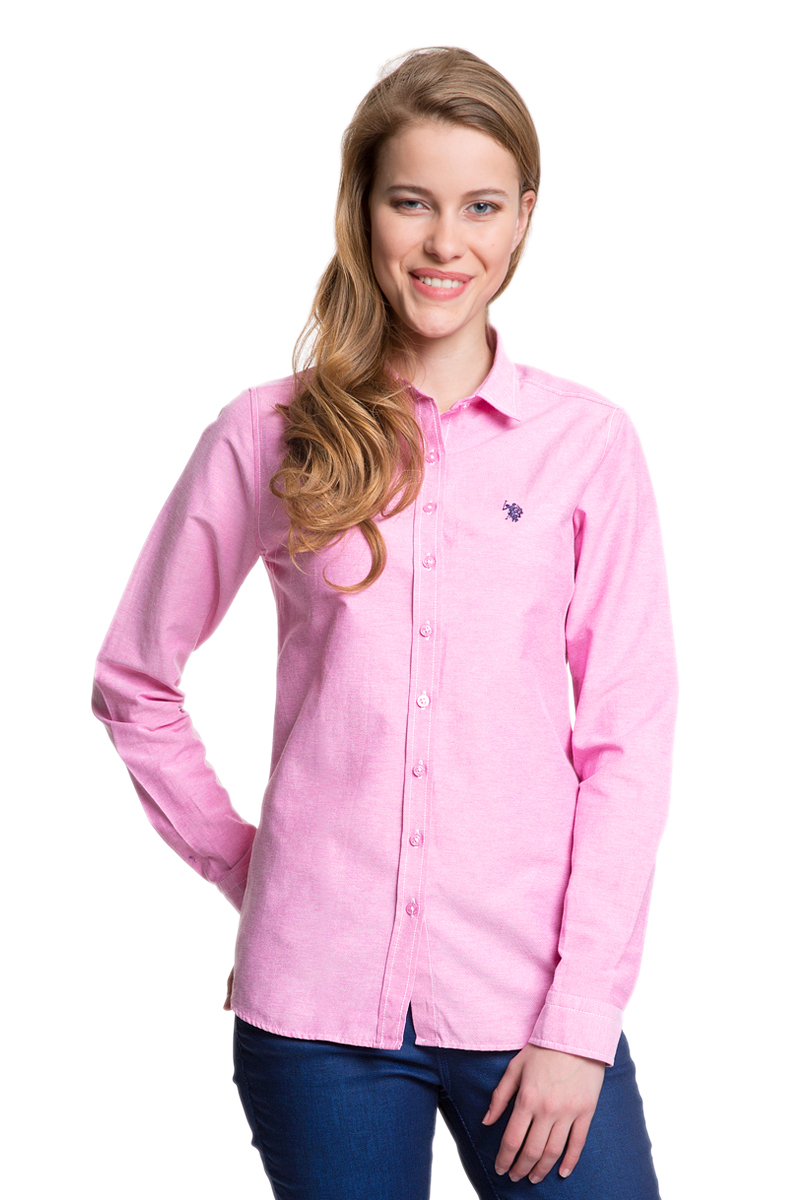 РубашкаG082GL004HELGAWOX_VR003 РубашкаG082GL004HELGAWOX_VR003Женская рубашка U.S. Polo Assn. выполнена из высококачественного материала. Модель с отложным воротником и длинными рукавами застегивается спереди на пуговицы по всей длине. На манжетах предусмотрены застежки- пуговицы. Рубашка украшена вышитым логотипом бренда.