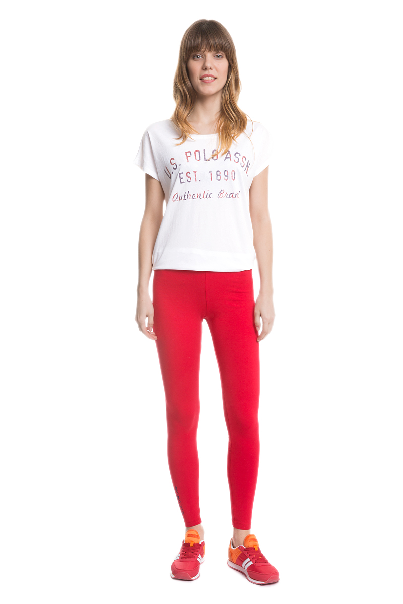 ЛеггинсыG082SZ0OP0MAYT_LC0023 ЛеггинсыG082SZ0OP0MAYT_LC0023Женские леггинсы U.S. Polo Assn. изготовлены из эластичного хлопка и имеют широкую эластичную резинку на поясе. Модель украшена вышитой надписью.