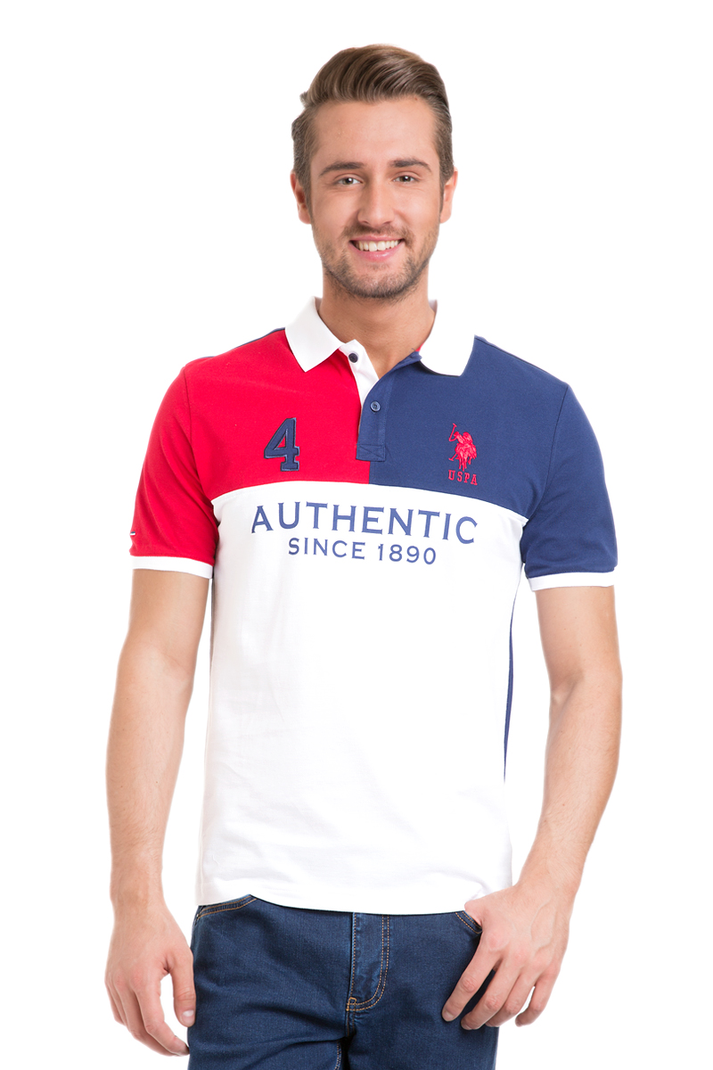 ПолоG081GL0110DATU_BY0001 ПолоG081GL0110DATU_BY0001Мужское поло U.S. Polo Assn. изготовлено из натурального хлопка. Модель с отложным воротником и короткими рукавами застегивается сверху на две пуговицы. Воротник и края рукавов выполнены из трикотажной резинки. Поло украшено надписями и вышитым логотипом бренда.