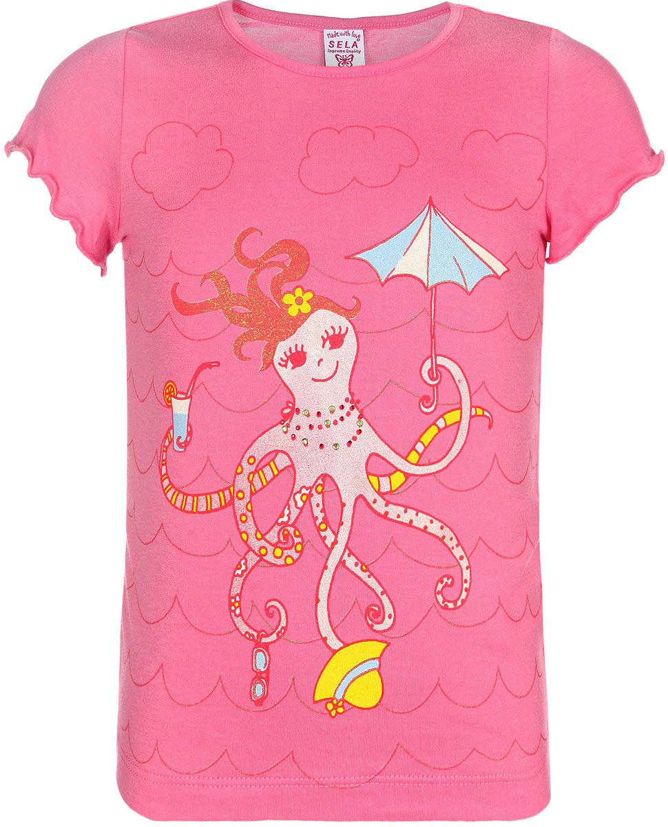 Футболка для девочки. Ts-511/207-6244Ts-511/207-6244 Футболка для девочки. Ts-511/207-6244Ts-511/207-6244Очаровательная футболка для девочки SELA послужит идеальным дополнением к гардеробу вашего ребенка, обеспечивая ему наибольший комфорт. Изготовленная из натурального хлопка, она необычайно мягкая и легкая, не раздражает нежную кожу ребенка и хорошо вентилируется, а эластичные швы приятны телу малышки и не препятствуют ее движениям. Футболка трапециевидного кроя с короткими рукавами и круглым вырезом горловины. Спереди модель оформлена термоаппликацией с изображением медузы с блестящим напылением. Вырез горловины дополнен трикотажной эластичной резинкой. Футболка полностью соответствует особенностям жизни ребенка в ранний период, не стесняя и не ограничивая его в движениях.