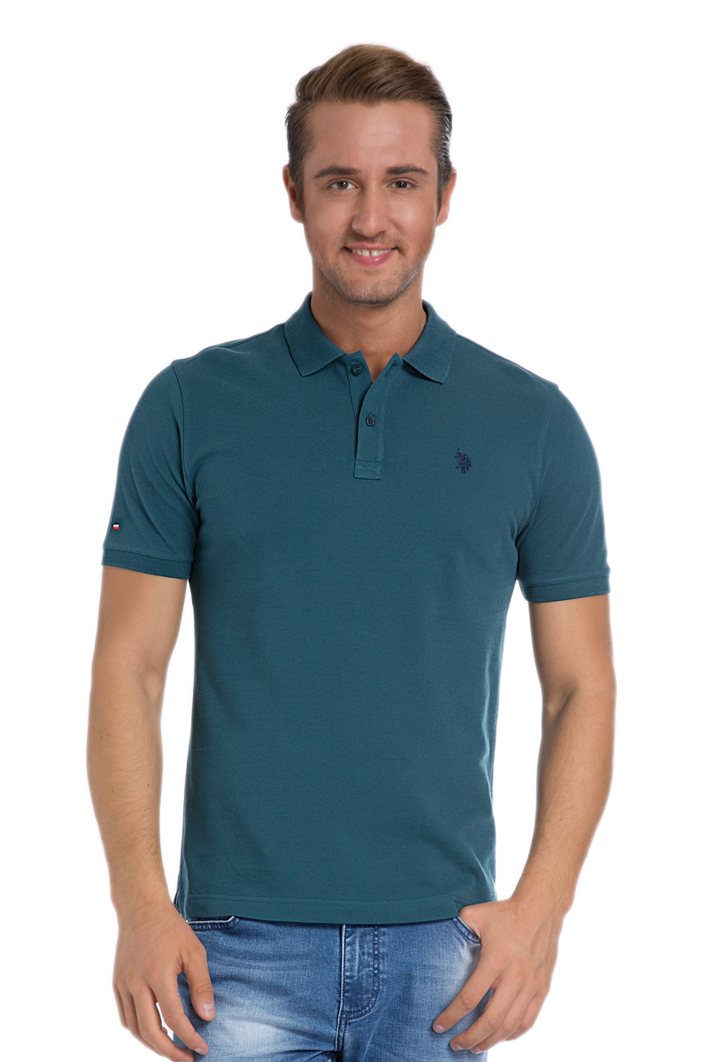 ПолоG081SZ0110TP03IY6_MV0342 ПолоG081SZ0110TP03IY6_MV0342Стильная мужская футболка-поло U.S. Polo Assn., выполненная из натурального хлопка, обладает высокой теплопроводностью, воздухопроницаемостью и гигроскопичностью, позволяет коже дышать. Модель с короткими рукавами и отложным воротником - идеальный вариант для создания оригинального современного образа. Сверху футболка-поло застегивается на две пуговицы. Воротник и низ рукавов выполнены из трикотажной резинки. Модель оформлена на груди небольшой вышивкой. Снизу по бокам имеются небольшие разрезы.