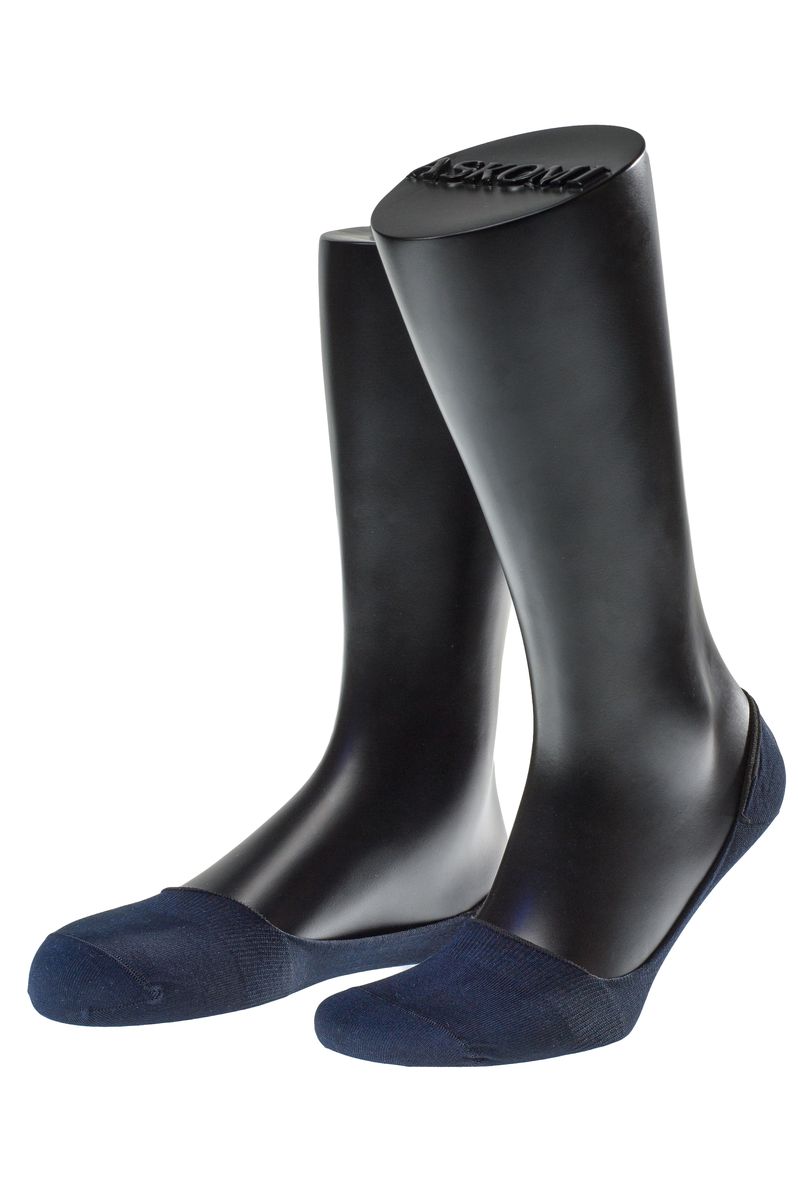 ПодследникиАМ-5203_8101 ПодследникиАМ-5203_8101Мужские подследники Askomi Casual для повседневной носки выполнены из мерсеризованного хлопка с добавлением полиамида и эластана - гладкого, приятного на ощупь материала. Специальная форма носка позволяет ему оставаться невидимым в обуви. Модель имеет неощутимый силиконовый суппорт, благодаря чему подследник плотно прилегает к ноге. Кеттельный шов не ощутим для ноги.