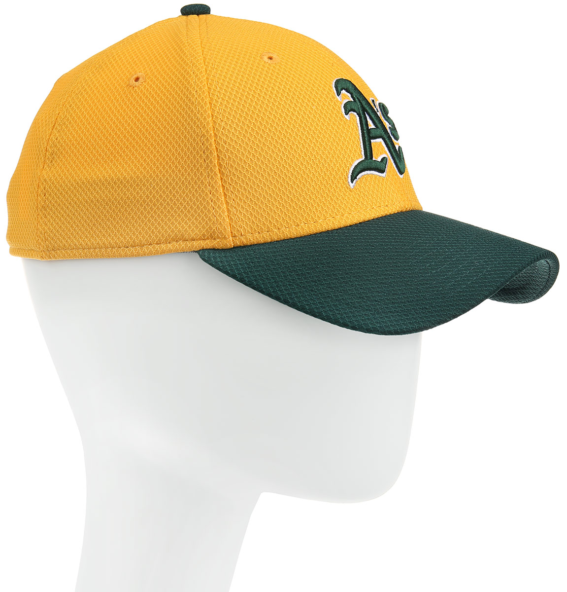 Бейсболка11210301-BLK Бейсболка11210301-BLKСтильная бейсболка New Era Boston Red Sox, выполненная из 100% полиэстера, идеальна для каждодневного использования. Модель с комфортной и мягкой посадкой на голове надежно защитит вас от солнца и ветра. Бейсболка имеет классическую конструкцию из шести панелей и специальные вентиляционные отверстия. Изделие оформлено объемной вышивкой с логотипом команды MLB Oakland Athletics. Превосходное качество и высочайший комфорт сделали эту бейсболку очень популярной. Эта модель станет отличным аксессуаром и дополнит ваш повседневный образ.