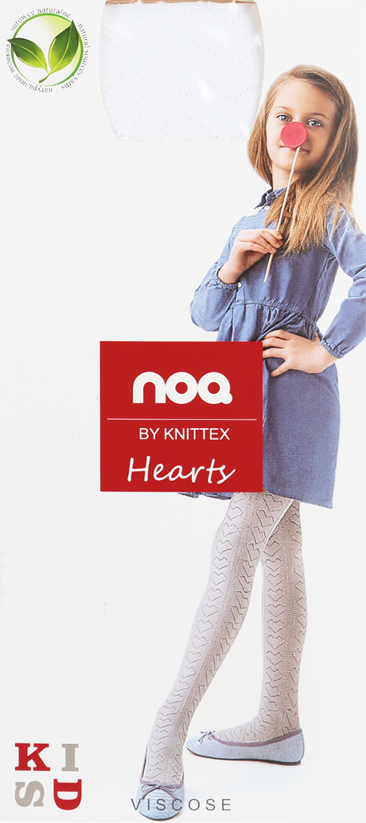 Колготки для девочки HeartsHEARTS Колготки для девочки HeartsHEARTSКлассические детские колготки Knittex Hearts изготовлены специально для девочек. Плотные колготки с продольным рельефным узором в виде сердечек имеют широкую резинку и комфортные плоские швы. Теплые и прочные, эти колготки равномерно облегают ножки, не сдавливая и не доставляя дискомфорта. Эластичные швы и мягкая резинка на поясе не позволят колготам сползать и при этом не будут стеснять движений. Входящие в состав ткани полиамид и эластан предотвращают растяжение и деформацию после стирки. Однотонная расцветка позволит сочетать эти колготки с любыми нарядами маленькой модницы. Классические колготки - это идеальное решение на каждый день для прогулки, школы, яслей или садика. Такие колготки станут великолепным дополнением к гардеробу вашей красавицы.