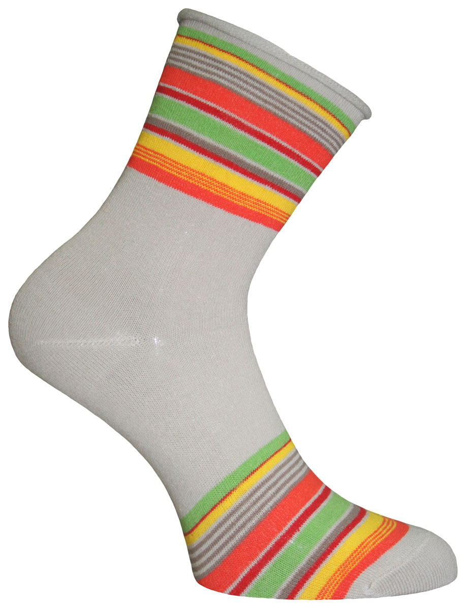 Носки55305 Носки55305Носки Master Socks изготовлены из индийского хлопка с добавлением полиамида и эластана, очень удобных и приятных при носке. Модель оформлена ярким принтом в полоску. Эластичная резинка плотно облегает ногу, не сдавливая ее, обеспечивая комфорт и удобство.