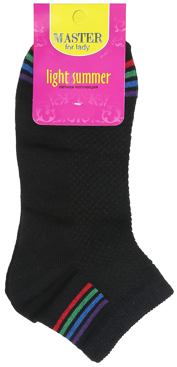 Носки55054 Носки55054Удобные носки Master Socks, изготовленные из высококачественного комбинированного материала, очень мягкие и приятные на ощупь, позволяют коже дышать. Эластичная резинка плотно облегает ногу, не сдавливая ее, обеспечивая комфорт и удобство. Носки с укороченным паголенком оформлены яркими полосками в нижней и верхней частях носка. Удобные и комфортные носки великолепно подойдут к любой вашей обуви.