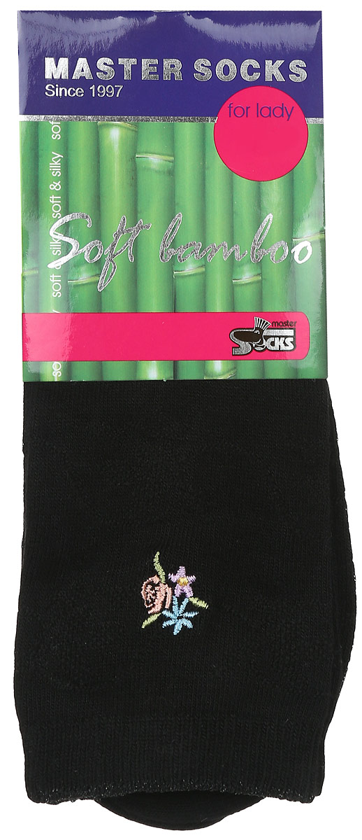 Носки85608 Носки85608Удобные носки Master Socks, изготовленные из высококачественного комбинированного материала, очень мягкие и приятные на ощупь, позволяют коже дышать. Эластичная резинка плотно облегает ногу, не сдавливая ее, обеспечивая комфорт и удобство. Носки дополнены полупрозрачным орнаментом и оформлены вышивкой в виде цветка. Практичные и комфортные носки великолепно подойдут к любой вашей обуви.