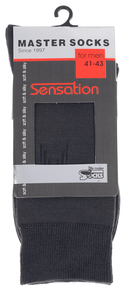 Носки88714 Носки88714Удобные носки Master Socks, изготовленные из высококачественного комбинированного материала, очень мягкие и приятные на ощупь, позволяют коже дышать. Широкая эластичная резинка плотно облегает ногу, не сдавливая ее, обеспечивая комфорт и удобство. Модель оформлена лаконичным узором. Удобные и комфортные носки великолепно подойдут к любой вашей обуви.