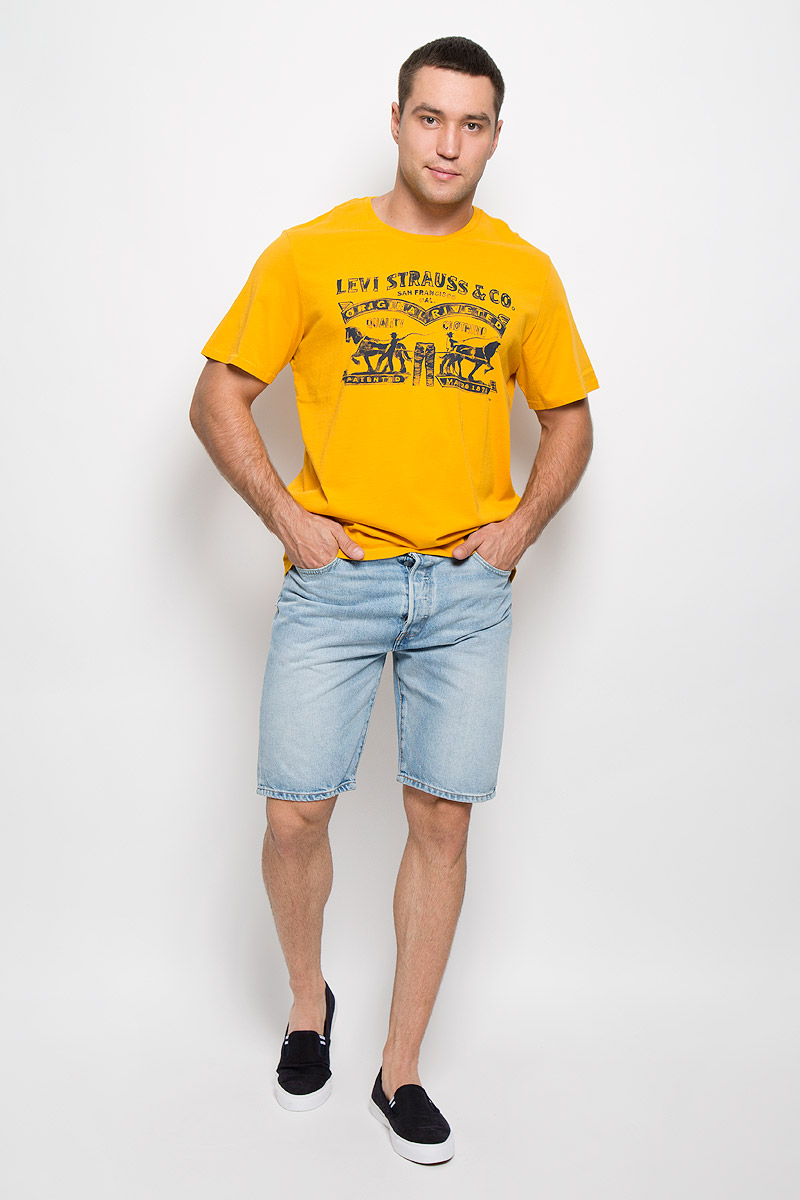 Шорты3651200360 Шорты3651200360Стильные мужские шорты Levis® 501 станут отличным дополнением к вашему гардеробу. Изготовленные из натурального хлопка, они мягкие и приятные на ощупь, не сковывают движения и позволяют коже дышать. Шорты средней посадки застегиваются на металлическую пуговицу по поясу и имеют ширинку на пуговицах, а также шлевки для ремня. Модель имеет классический пятикарманный крой: спереди - два втачных кармана и один маленький накладной, а сзади - два накладных кармана. Изделие оформлено эффектом искусственного состаривания денима: легкие потертости. Современный дизайн и расцветка делают эти шорты модным предметом одежды. Это идеальный вариант для тех, кто хочет заявить о себе и своей индивидуальности и отразить в имидже собственное мировоззрение.