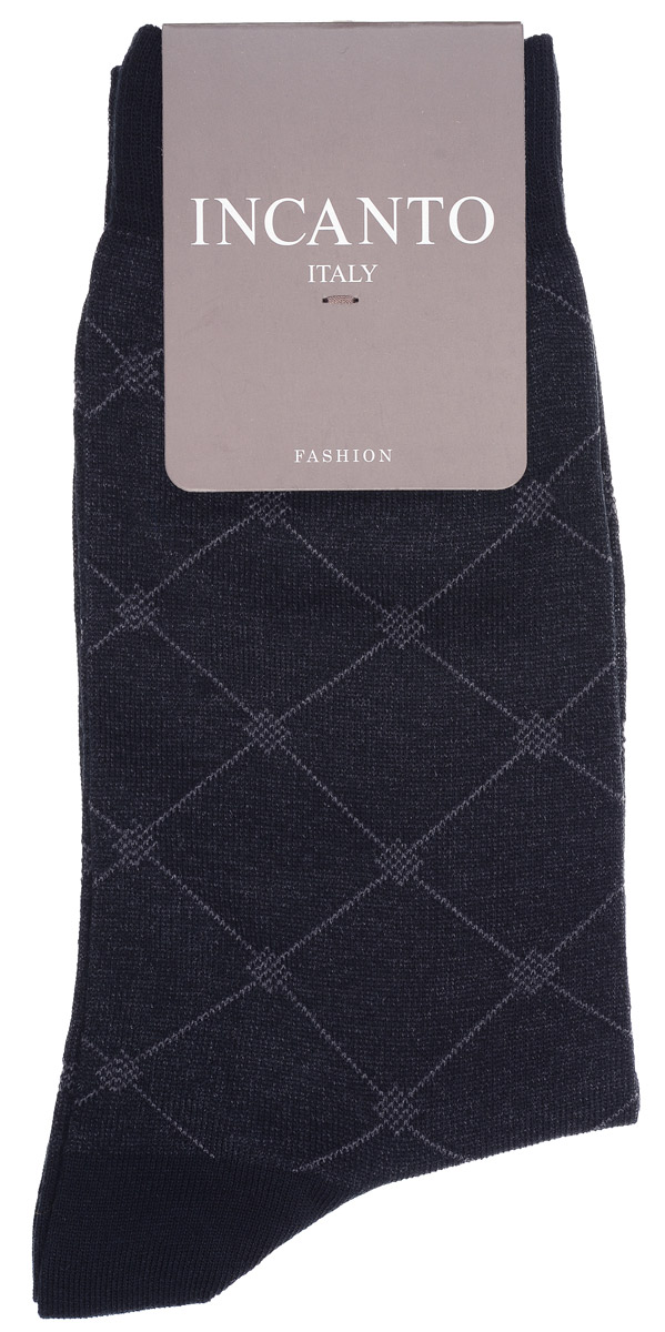 НоскиBU733033 НоскиBU733033Мужские носки Incanto Fashion изготовлены из хлопка с добавлением полиамида. Материал тактильно приятный, хорошо пропускает воздух. Носки дополнены комфортной эластичной резинкой. Усиленные пятка и мысок обеспечивают надежность и долговечность. Оформлено изделие геометрическим принтом. Удобные и прочные носки станут отличным дополнением к вашему гардеробу!