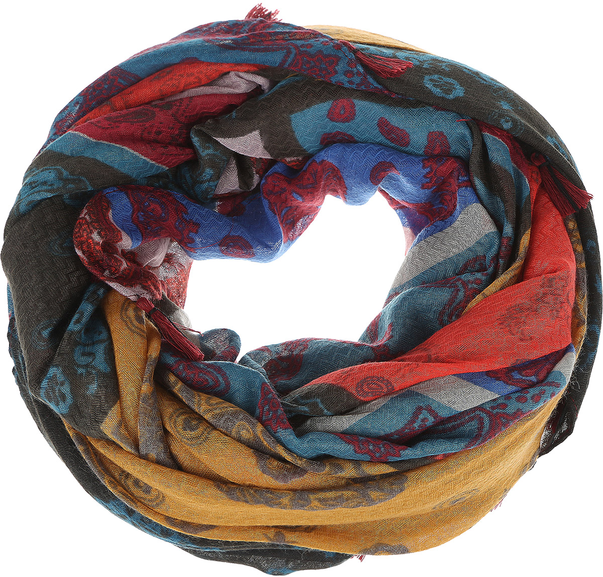 ПалантинB322_Multicolor ПалантинB322_MulticolorЭлегантный палантин Baon согреет вас в непогоду и станет достойным завершением вашего образа. Палантин изготовлен из вискозы с добавлением шерсти. Он оформлен оригинальным орнаментом и дополнен небольшими кистями по краю. Такой палантин превосходно дополнит любой наряд и подчеркнет ваш изысканный вкус. Легкий, теплый и изящный палантин принесет в ваш образ утонченность и шарм, и непременно вызовет восхищение окружающих.