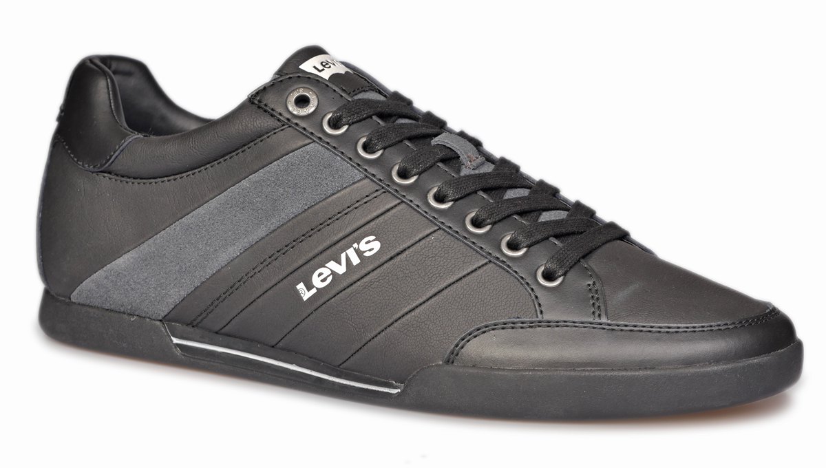 Кроссовки222864/1948-159 Кроссовки222864/1948-159Верх кроссовок Levis® Turlock Refresh выполнен из натуральной кожи высокого качества, дополнен вставками из замши. Дышащие материалы способствуют воздухообмену Резиновая подошва отличается гибкостью. Анатомическая стелька обеспечивает удобную посадку стопы и правильное распределение нагрузок. Металлические люверсы матированы. Вместе с плоской шнуровкой обеспечивают превосходную фиксацию ноги. Язычок с дополнительной фиксацией не комкается и не натирает ногу. Тонкие стенки, смягчённый язычок и манжет поддерживают ногу, обеспечивая комфорт при длительной ходьбе.