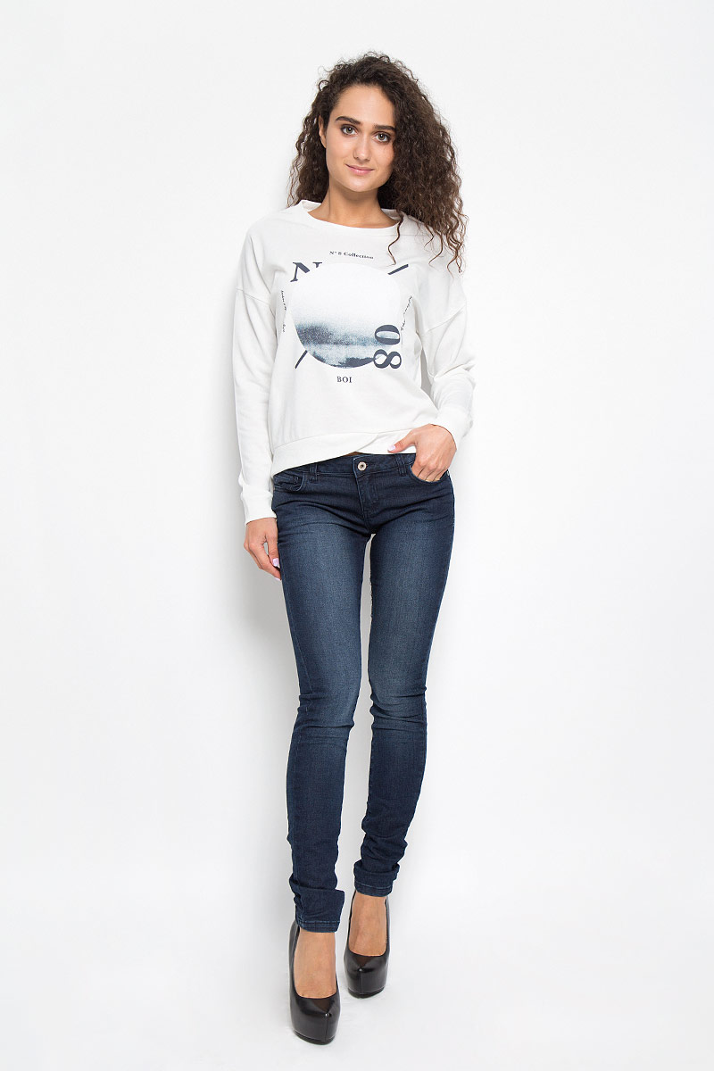 ДжинсыB306509_DARK NAVY DENIM ДжинсыB306509_DARK NAVY DENIMСтильные женские джинсы Baon, выполненные из хлопка и полиэстера с добавлением вискозы и эластана, позволят вам создать неповторимый, запоминающийся образ. Джинсы-скинни со средней посадкой застегиваются на пуговицу в поясе и ширинку на застежке-молнии. Модель имеет шлевки для ремня. Джинсы имеют классический пятикарманный крой: спереди модель оформлена двумя втачными карманами и одним маленьким накладным кармашком, а сзади - двумя накладными карманами. Модель оформлена эффектом потертости. Эти модные джинсы послужат отличным дополнением к вашему гардеробу. В них вы всегда будете чувствовать себя уверенно и удобно.