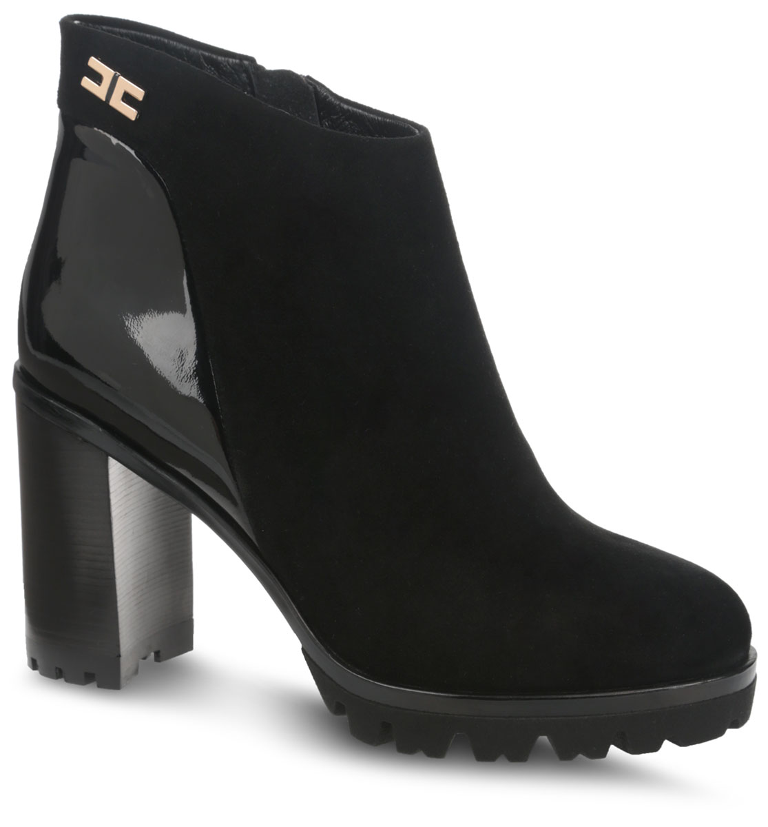 Шлепанцы  - черный цвет