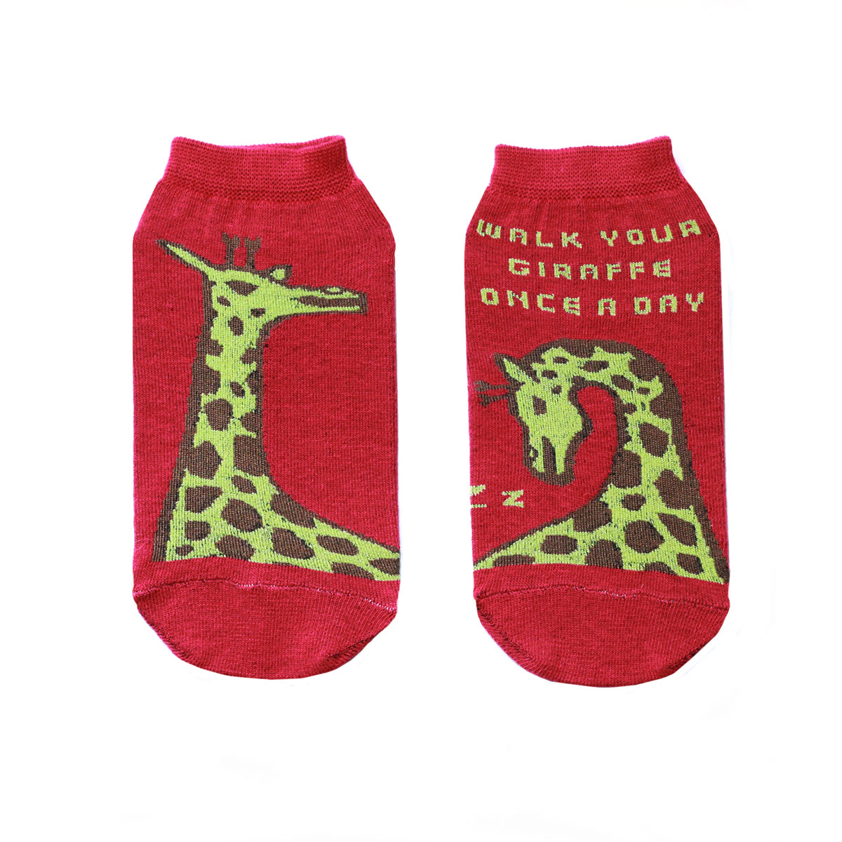 Носкиn322 Носкиn322Яркие укороченные носки Big Bang Socks,изготовленные из высококачественного комбинированного материала, очень мягкие и приятные на ощупь, позволяют коже дышать Эластичная резинка плотно облегает ногу, не сдавливая ее, обеспечивая комфорт и удобство. Модель оформлена оригинальным принтом в виде жирафа. Удобные и комфортные носки великолепно подойдут к любой вашей обуви.