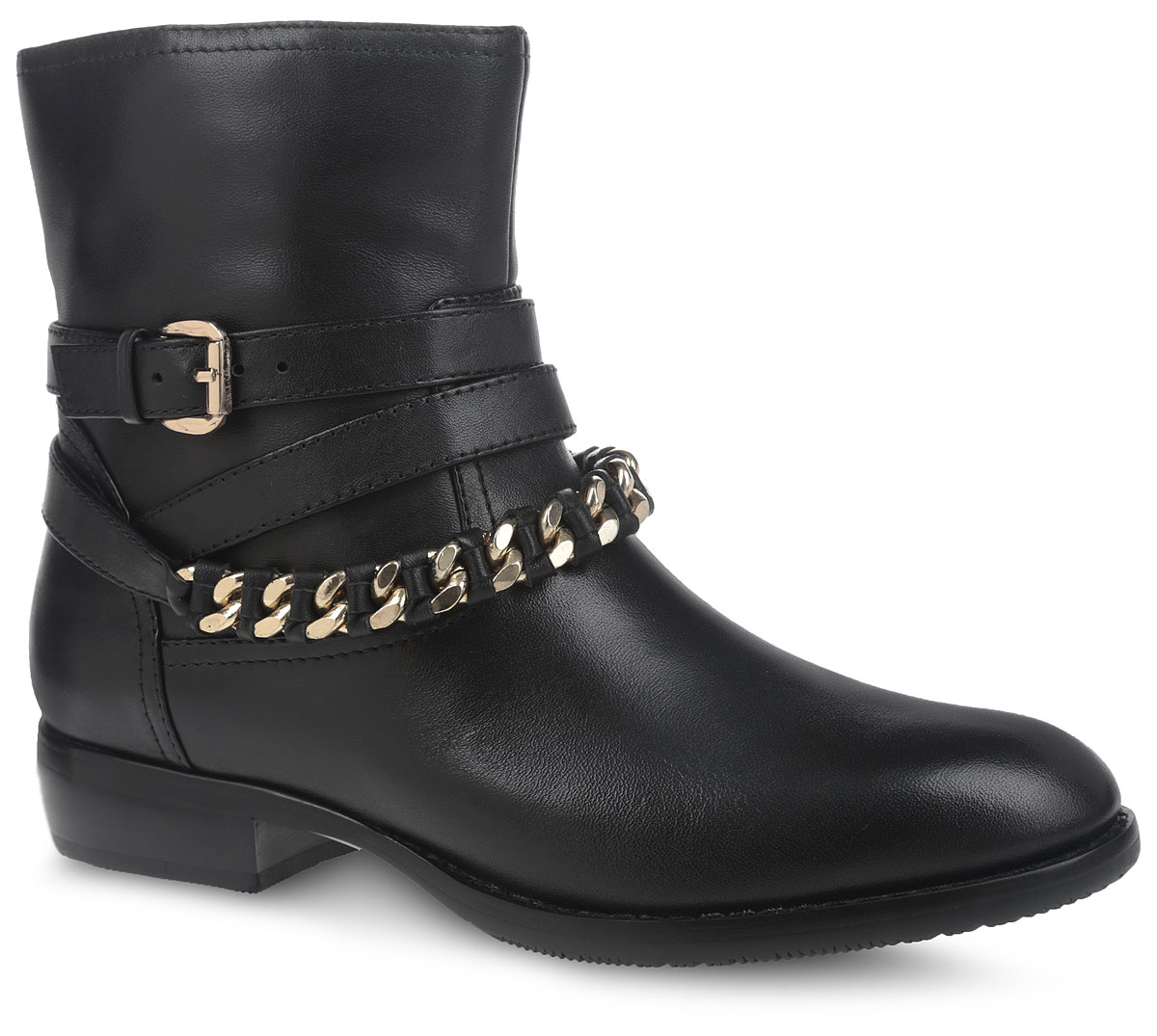 Шлепанцы  - черный цвет