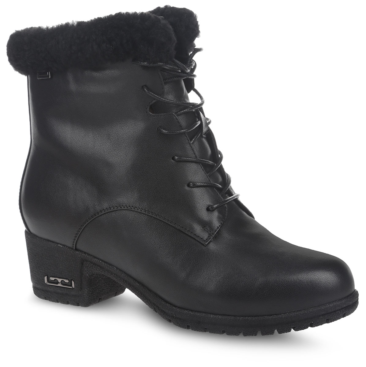 Шлепанцы  - черный цвет