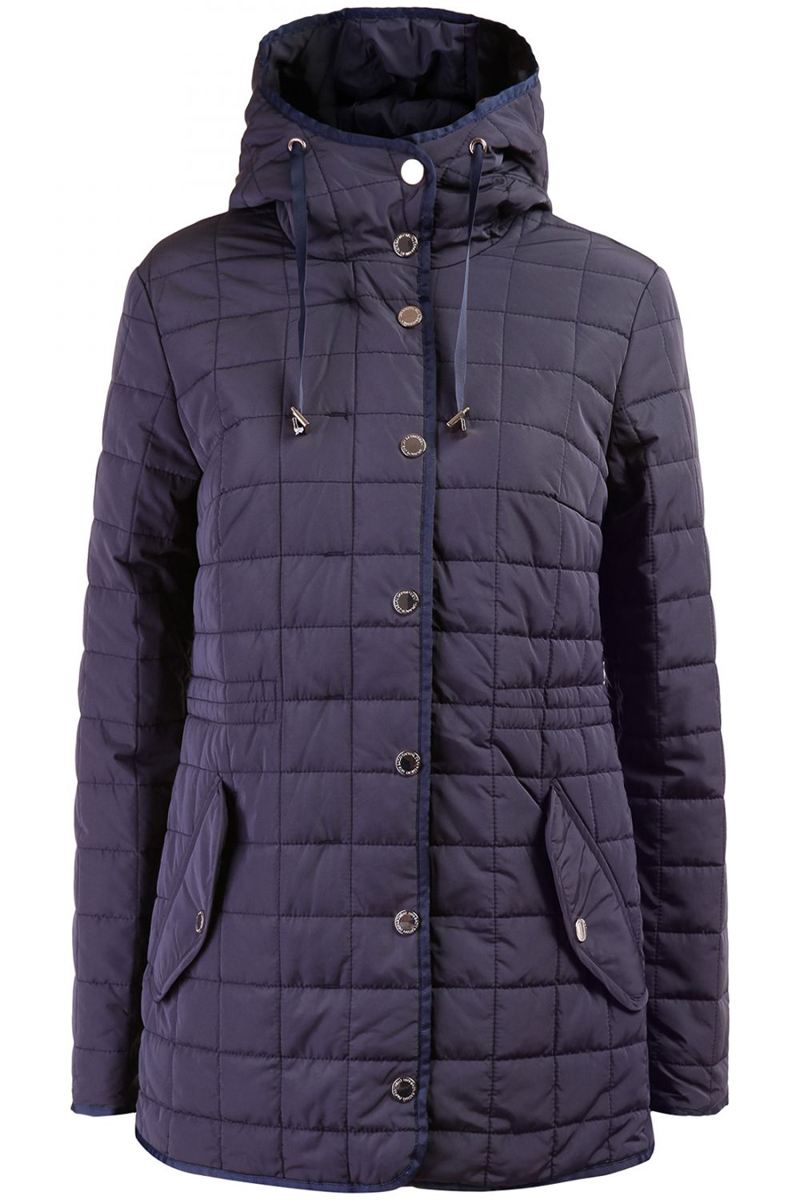 КурткаB036637_DARK NAVY КурткаB036637_DARK NAVYМужская куртка Baon выполнена из 100% полиамида. В качестве подкладки и наполнителя используется полиэстер. Модель с воротником-капюшоном и длинными рукавами застегивается на застежку-молнию, а сверху дополнена защитной планкой на металлических кнопках. Капюшон имеет дополнительные утягивающие шнурочки. Перед куртки оформлен двумя втачными карманами с клапанами на кнопках. Внутренняя сторона изделия дополнена в поясе резинкой со стопперами. Все края модели выполнены стильной окантовкой.