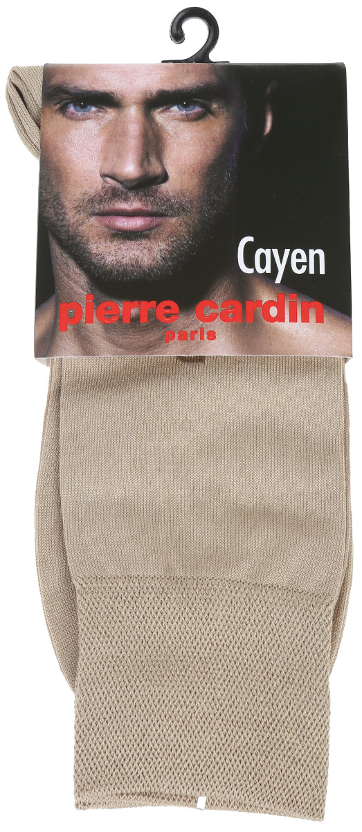 НоскиCr Cayen НоскиCr CayenКлассические мужские носки Pierre Cardin изготовлены из высококачественного хлопка с добавлением полиамида и эластана, что обеспечивает комфортную посадку. Модель выполнена в элегантном однотонном дизайне, паголенок декорирован изображением логотипа бренда. Благодаря использованию тончайших волокон мерсеризированного хлопка, кожа в таких носках дышит. Двойная, широкая, эластичная резинка идеально облегает ногу и не пережимает сосуды.