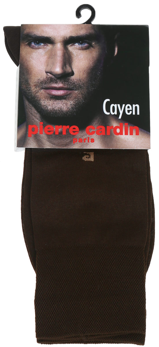 НоскиCr Cayen НоскиCr CayenКлассические мужские носки Pierre Cardin изготовлены из высококачественного хлопка с добавлением полиамида и эластана, что обеспечивает комфортную посадку. Модель выполнена в элегантном однотонном дизайне, паголенок декорирован изображением логотипа бренда. Благодаря использованию тончайших волокон мерсеризированного хлопка, кожа в таких носках дышит. Двойная, широкая, эластичная резинка идеально облегает ногу и не пережимает сосуды.