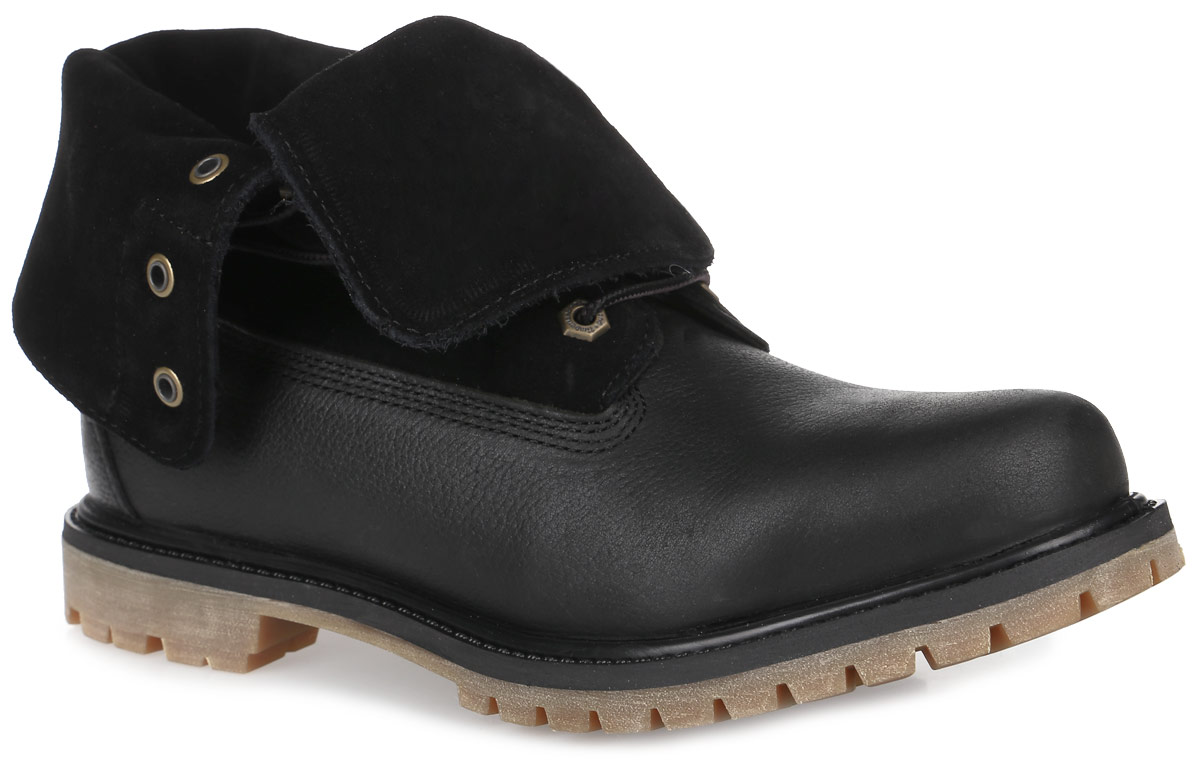 БотинкиTBLA18PQW БотинкиTBLA18PQWСтильные мужские ботинки Suede Roll-Top от Timberland заинтересуют вас своим дизайном с первого взгляда! Модель изготовлена из натуральной зернистой кожи со вставками из текстиля, боковая сторона и язычок декорированы тиснением в виде логотипа бренда. Классическая шнуровка прочно зафиксирует модель на вашей ноге. Подкладка из текстиля дополнена нубуковой вставкой на заднике. Подошва с технологией Anti-Fatigue создана для тех, кто проводит весь день на ногах. Anti-Fatigue - уникальная литая полиуретановая стелька с инновационной структурой в виде геометрических перевернутых конусов, которые сжимаются при ходьбе и увеличивают энергию, сокращая усталость ног. Ультрамодные ботинки не оставят вас незамеченным!