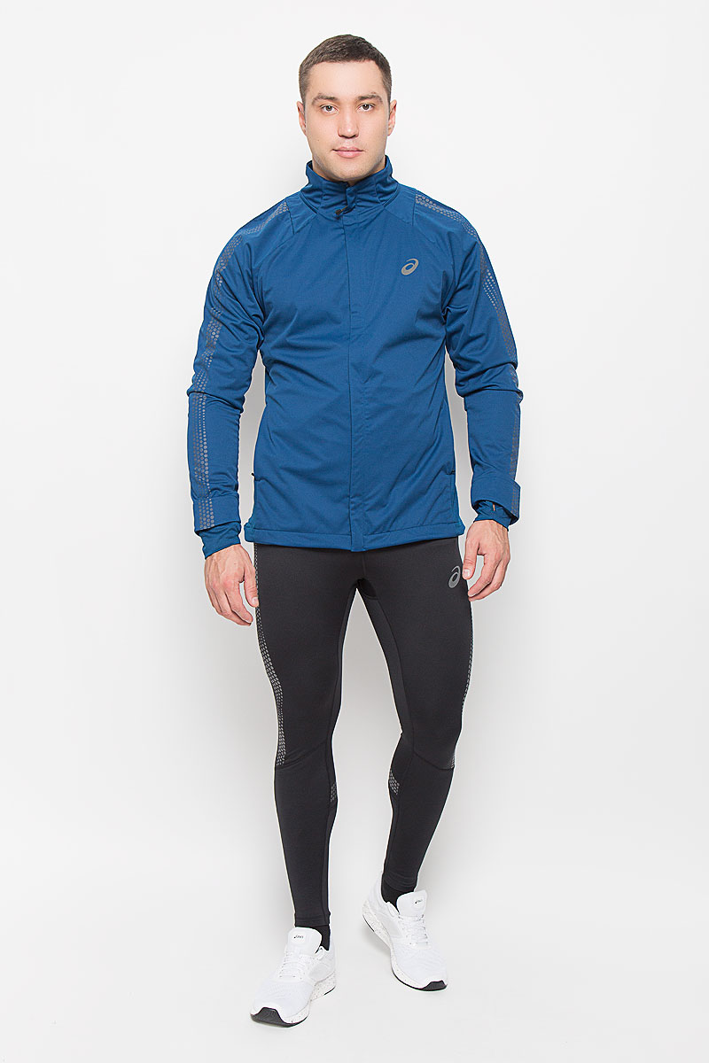 Тайтсы134061-8130 Тайтсы134061-8130Мужские утепленные тайтсы Asics Lite-Show Winter Tight, выполненные из мягкой эластичной ткани, идеально подойдут для бега и занятий фитнесом в прохладную погоду. Модель отлично сидит и обеспечивает максимальную свободу движений. Материал тактильно приятный, хорошо вентилируется, отводит влагу и сохраняет тело в сухости. Плоские эластичные швы изделия не вызывают раздражений. Лицевая сторона изделия гладкая, изнаночная с мягким и теплым начесом. Тайтсы имеют на талии широкий эластичный пояс с затягивающимся шнурком. Сбоку расположен прорезной карман на застежке-молнии. Снизу брючин предусмотрены молнии. Модель дополнена светоотражающими деталями для безопасности в темное время суток. Тайтсы идеально прилегают к телу, абсолютно не сковывая движений. Модель подарит вам комфорт в течение всего дня!