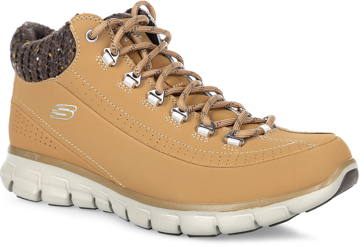 Ботинки12122-BBK Ботинки12122-BBKЖенские ботинки Skechers Synergy-Winter Nights выполнены из натуральной кожи и дополнены текстильной вязаной вставкой. Обувь фиксируется на ноге при помощи классической шнуровки. Подкладка выполнена из текстильного материала. Стелька из вспененного полимера с эффектом памяти превосходно сохраняет тепло благодаря флисовому покрытию. Подошва из резины дополнена рифлением.