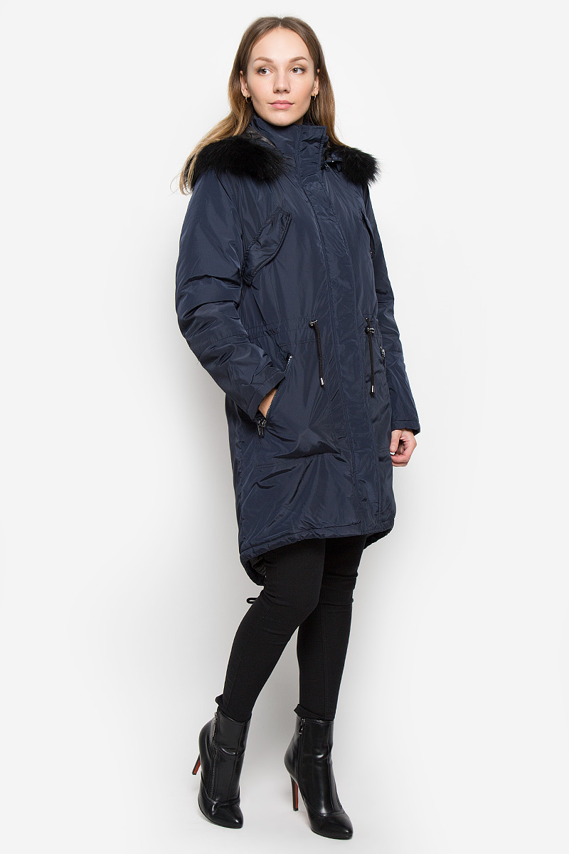 ПальтоB036533_DARK NAVY ПальтоB036533_DARK NAVYЖенское пальто Baon с длинными рукавами, воротником-стойкой и съемным капюшоном на молнии выполнена из прочного полиэстера. Наполнитель - натуральный пух. Капюшон украшен съемным натуральным мехом на пуговицах. Пальто застегивается на застежку-молнию спереди и имеет ветрозащитный клапан на кнопках. Изделие дополнено двумя втачными карманами на молниях спереди и двумя втачными нагрудными карманами с клапанами на кнопках, манжеты рукавов оснащены застежками-молниями. Объем талии регулируется при помощи шнурка-кулиски со стопперами.