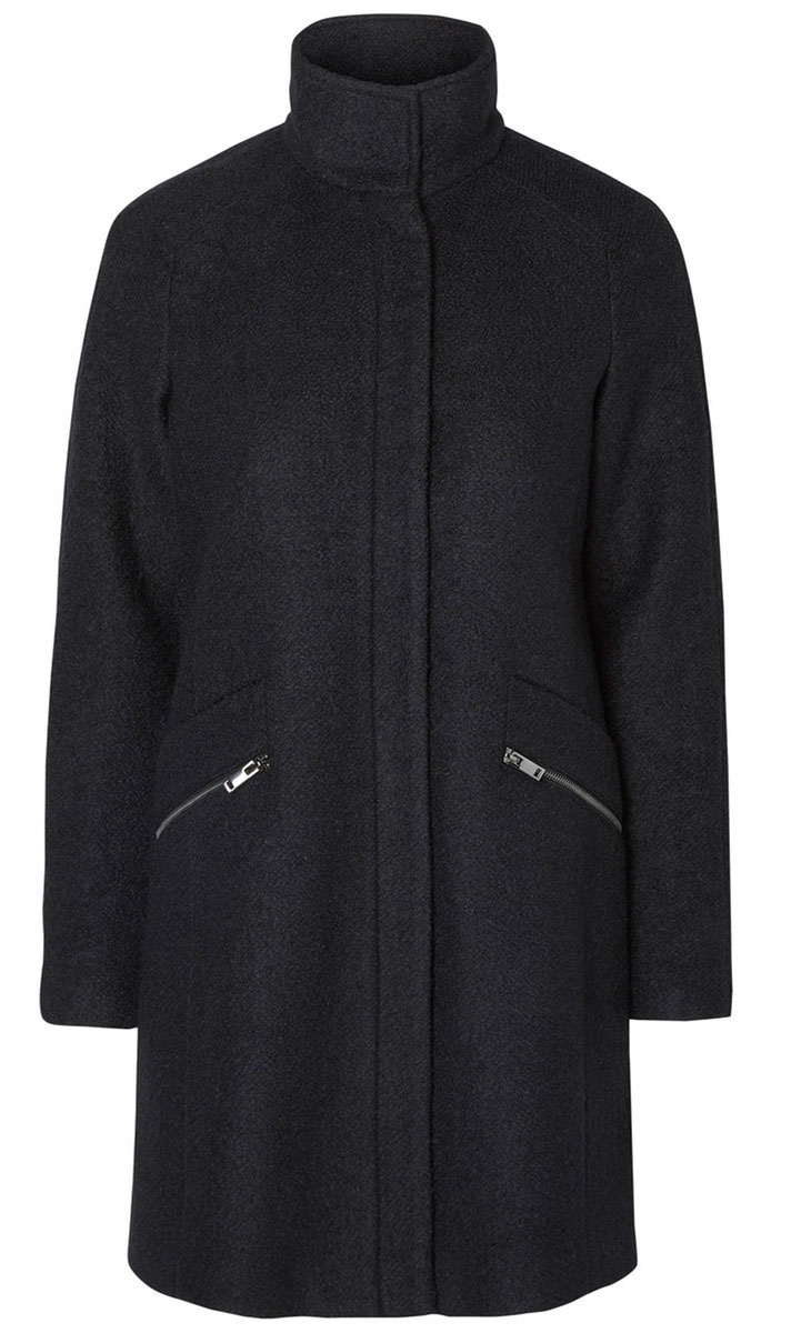Пальто10157240_Black Пальто10157240_BlackЖенское пальто Vero Moda с длинными рукавами-реглан и воротником-стойкой выполнено из полиэстера с добавлением шерсти. Пальто застегивается на застежку-молнию спереди, оснащено ветрозащитным клапаном на кнопках. Изделие дополнено двумя втачными карманами на застежках-молниях спереди.