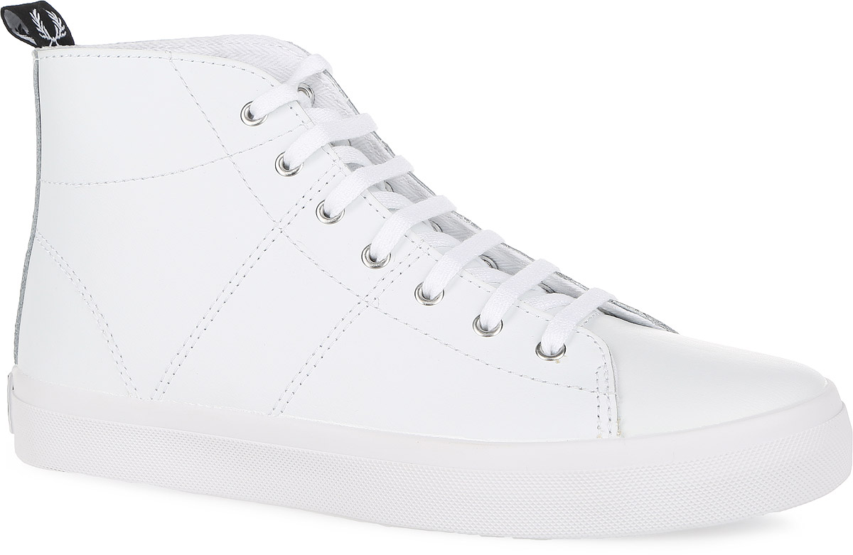 КедыB9110W-100 КедыB9110W-100Стильные женские кеды Ellesmere Mid Leather от Fred Perry покорят вас с первого взгляда! Модель выполнена из натуральной кожи. Шнуровка обеспечивает надежную фиксацию обуви на ноге. Стелька из материала ЭВА с текстильной поверхностью и подкладка из текстиля комфортны при движении. Прочная резиновая подошва с рельефным рисунком обеспечивает сцепление с любой поверхностью. Такие кеды займут достойное место в вашем гардеробе.