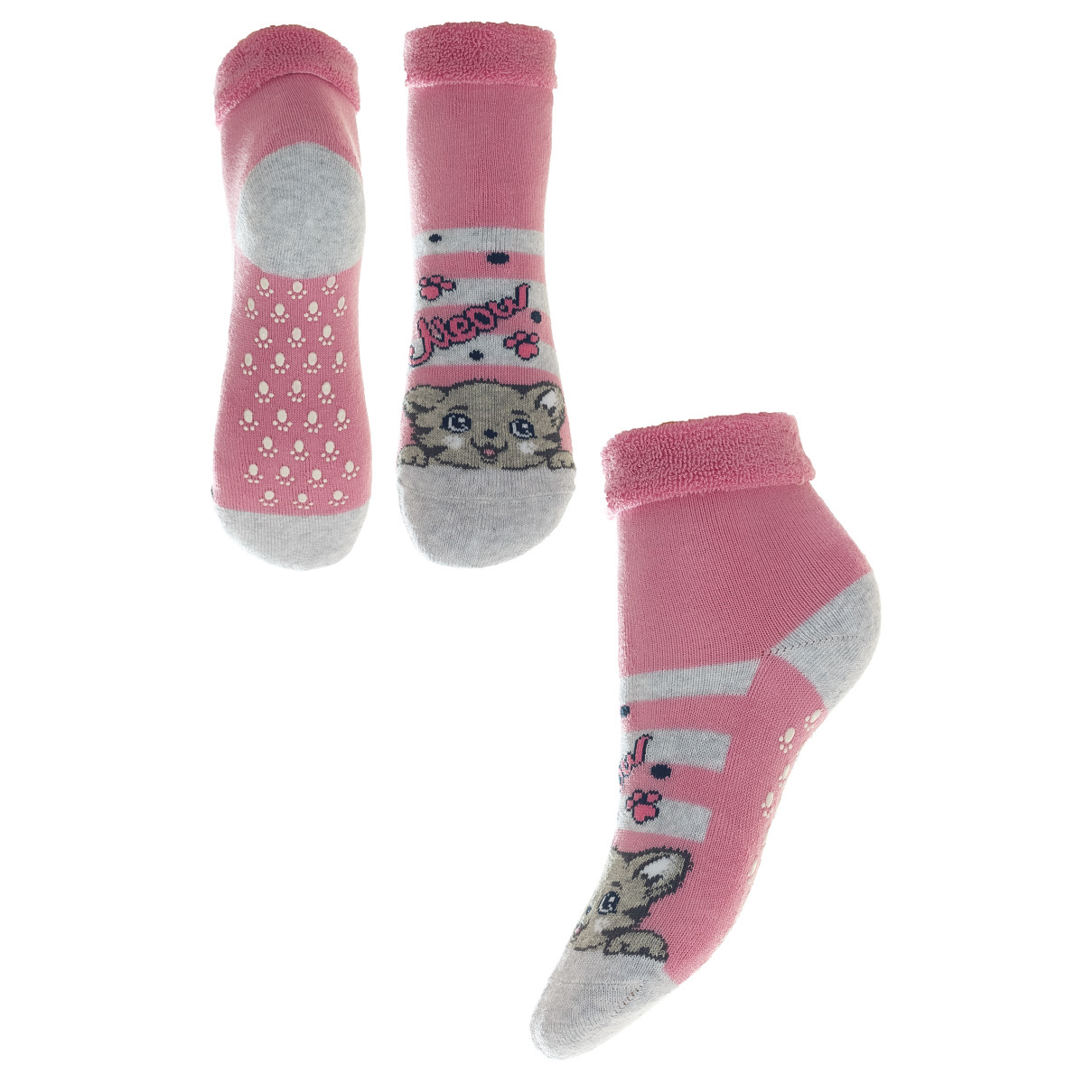 НоскиSOFTIKI25905-234 НоскиSOFTIKI25905-234Удобные носочки для девочки Conte-Kids Sof-tiki, изготовленные из высококачественного комбинированного материала, очень мягкие и приятные на ощупь, позволяют коже дышать. Модель оформлена махровым отворотом на паголенке и эластичной резинкой, которая плотно облегает ногу, обеспечивая комфорт и удобство, а антискользящее покрытие выручит при беге и ходьбе по скользкому полу.