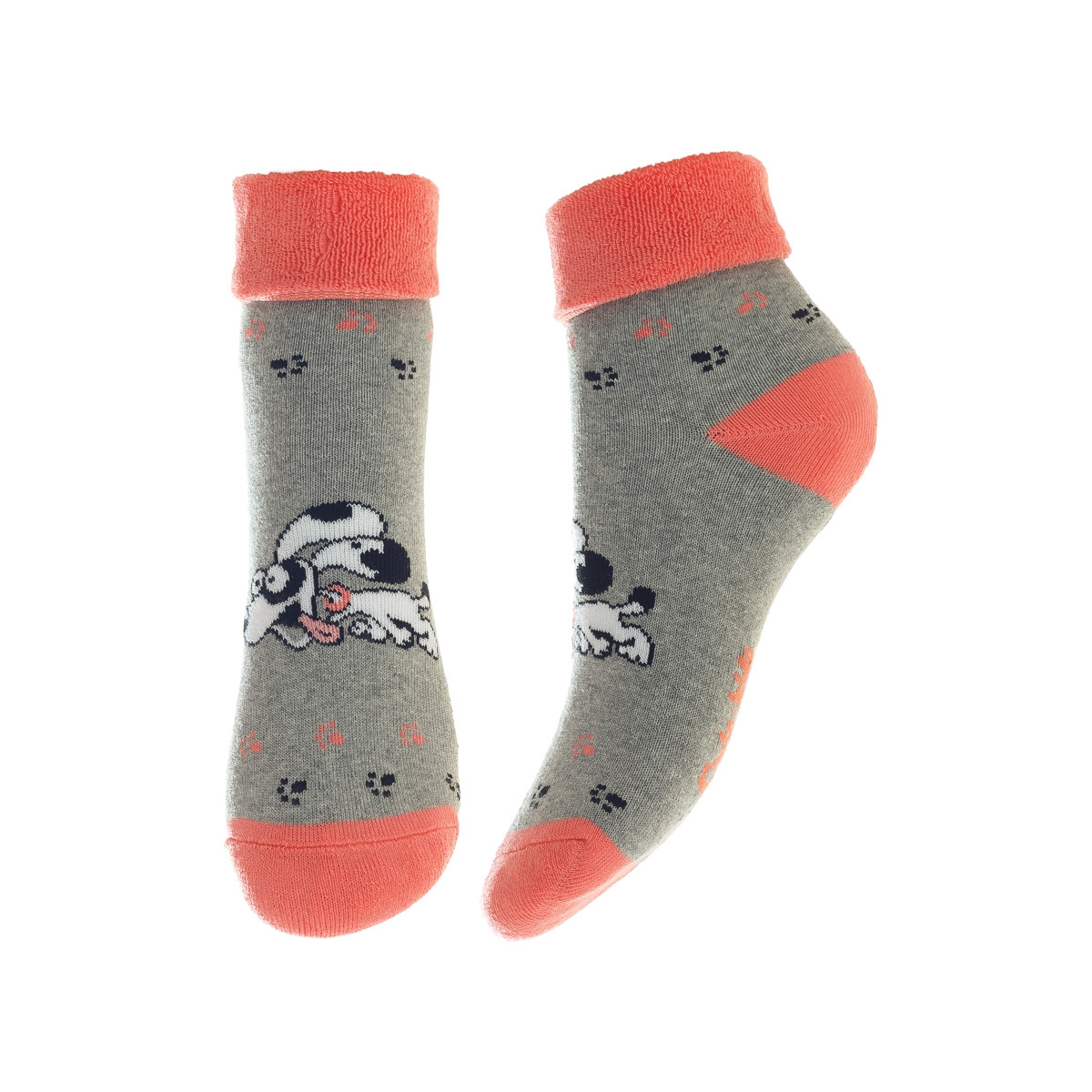 НоскиSOFTIKI22320-236 НоскиSOFTIKI22320-236Удобные носочки для девочки Conte-Kids Sof-tiki, изготовленные из высококачественного комбинированного материала, очень мягкие и приятные на ощупь, позволяют коже дышать. Модель оформлена махровым отворотом на паголенке и эластичной резинкой, которая плотно облегает ногу, обеспечивая комфорт и удобство.