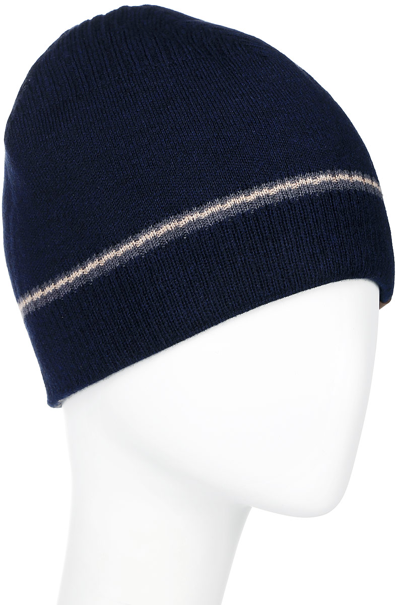 ШапкаMMH4745/3 ШапкаMMH4745/3Теплая мужская шапка Marhatter отлично дополнит ваш образ в холодную погоду. Сочетание шерсти и акрила максимально сохраняет тепло и обеспечивает удобную посадку. Подкладка выполнена из мягкого флиса. Классическая шапка выполнена в лаконичном стиле и дополнена фирменной нашивкой. Уважаемые клиенты! Размер, доступный для заказа, является обхватом головы.