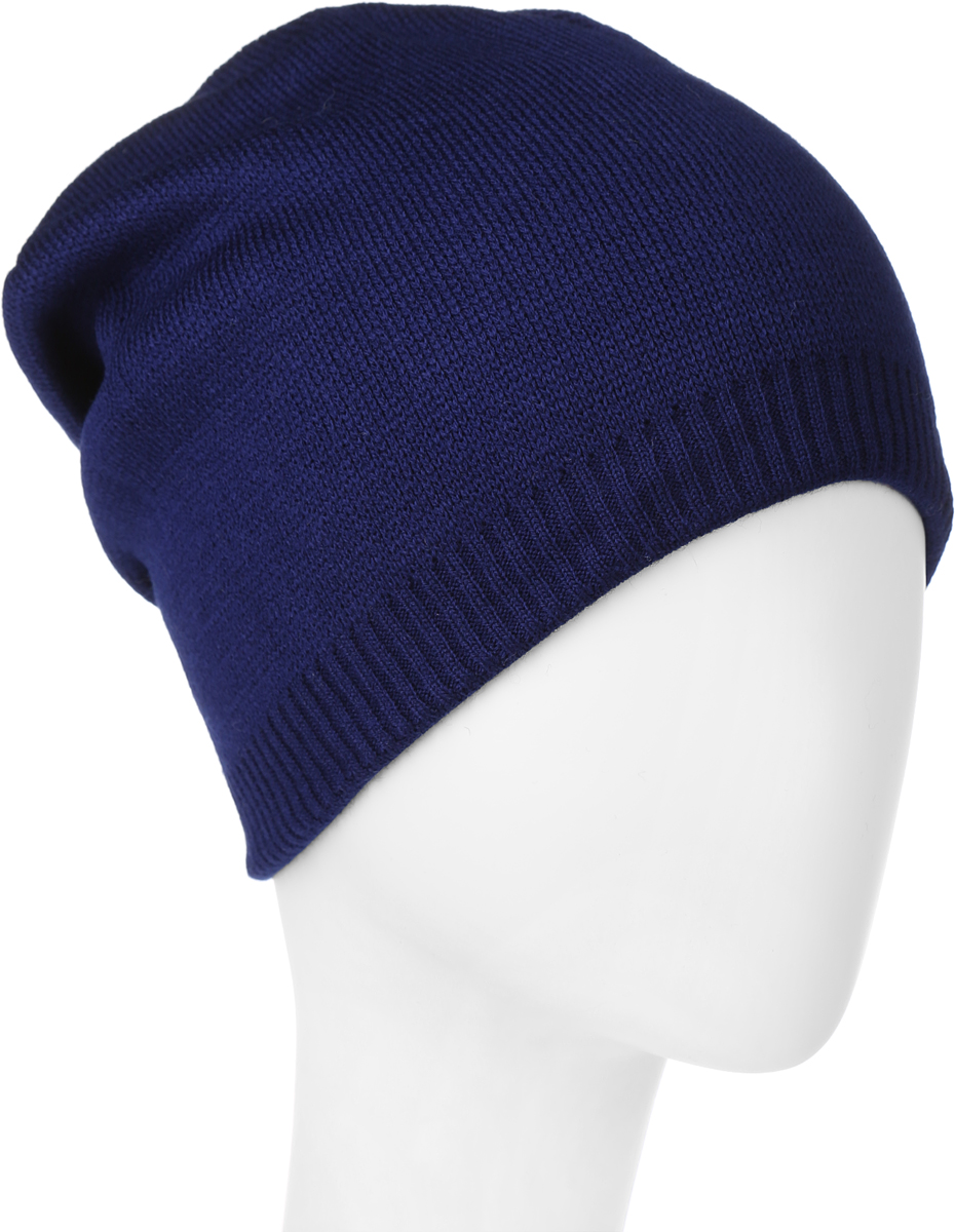 ШапкаRWH5304/3 ШапкаRWH5304/3Теплая женская Elfrio шапка, выполненная из 100% акрила, отлично дополнит ваш образ в холодную погоду. Шапка двойная сзади оформлена собранными складочками, а спереди украшена небольшой нашивкой в виде снежинки. Модель составит идеальный комплект с модной верхней одеждой, в ней вам будет уютно и тепло. Уважаемые клиенты! Размер, доступный для заказа, является обхватом головы.