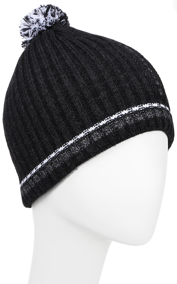 ШапкаMBH5804/2 ШапкаMBH5804/2Теплая детская шапка Marhatter отлично дополнит образ вашего ребенка в холодную погоду. Сочетание шерсти и акрила максимально сохраняет тепло и обеспечивает удобную посадку. Подкладка выполнена из мягкого флиса. Шапка оформлена контрастным принтом и на макушке дополнена пушистым помпоном. Уважаемые клиенты! Размер, доступный для заказа, является обхватом головы.