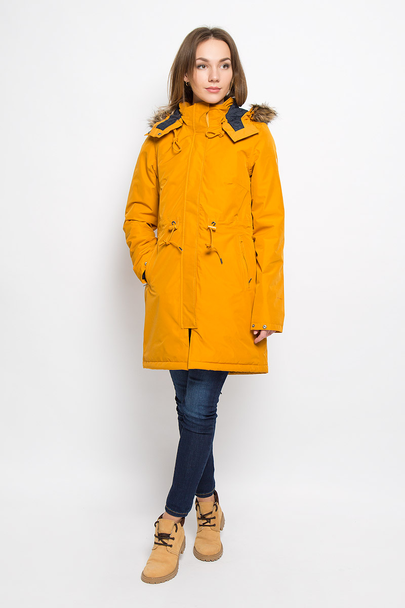 ПаркаT92TUPHBX ПаркаT92TUPHBXЖенская парка The North Face W Zaneck Parka выполнена из полиэстера. Материал изготовлен при помощи технологии DryVent, которая обеспечивает превосходные водонепроницаемые и дышащие свойства, и остается сухой как изнутри, так и снаружи. Подкладка выполнена из полиэстера. Утеплитель Heatseeker обеспечивает исключительное тепло даже в самую холодную погоду. Модель с воротником-стойкой и съемным капюшоном застегивается на застежку-молнию с двумя бегунками и оснащена ветрозащитной планкой на кнопках. Капюшон, дополненный затягивающимся шнурком-кулиской со стоппером на задней стороне, пристегивается к изделию на кнопки. Край капюшона оформлен искусственным мехом, который в случае необходимости можно отстегнуть. Объем по линии талии регулируется за счет шнурка-кулиски. Спереди модель оформлена двумя прорезными карманами на застежках-молниях. На внутренней стороне расположен прорезной кармана на молнии. Спинка модели немного удлинена и дополнена небольшим разрезом. Парка оформлена...