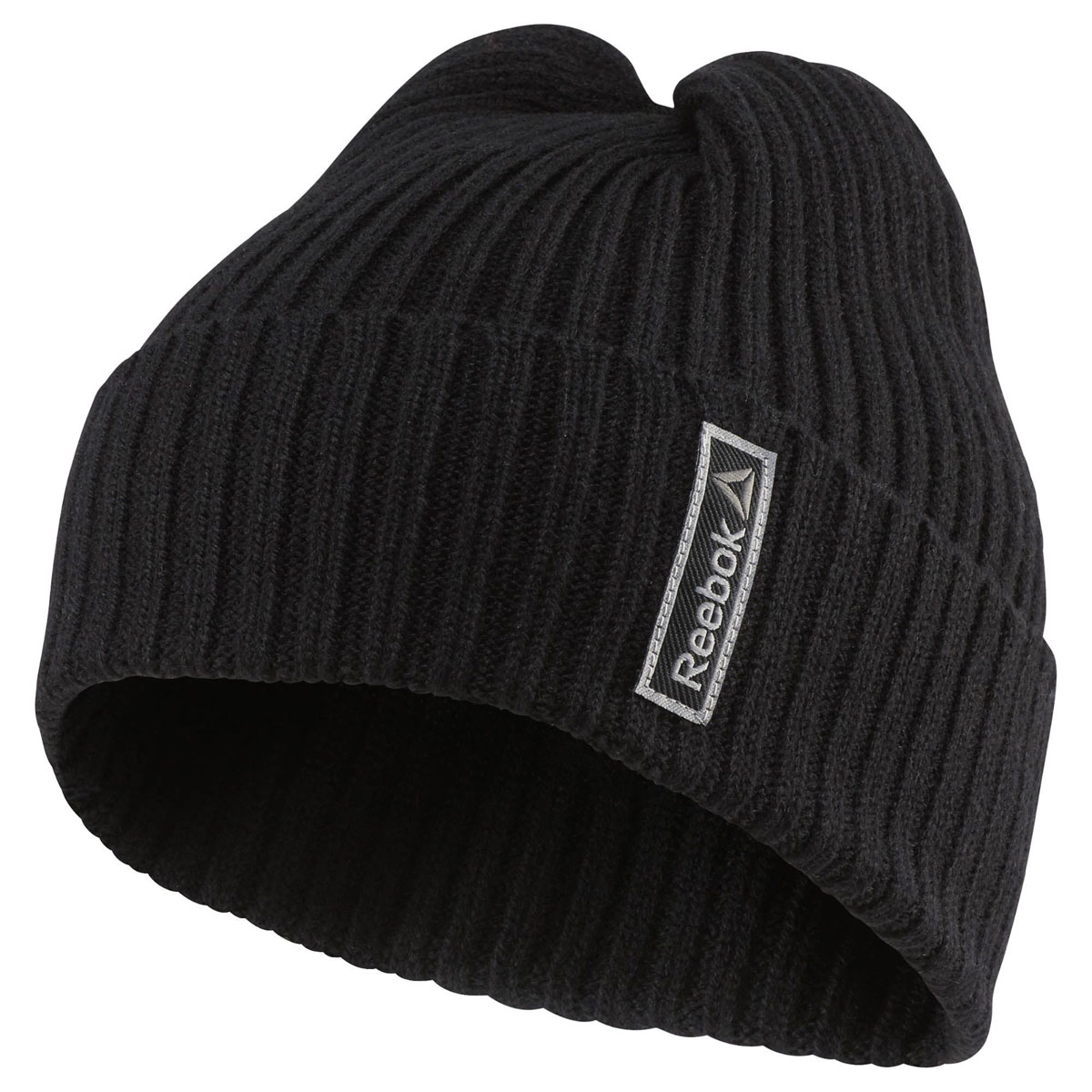 ШапкаAY0408 ШапкаAY0408Шапка Sport Essentials Logo - идеальный вариант для тренировок на свежем воздухе в холодную погоду. Стильные декоративные элементы и логотип Reebok позволят сделать образ интересным, плотная ткань гарантирует тепло, а низ в рубчик оптимальную посадку.